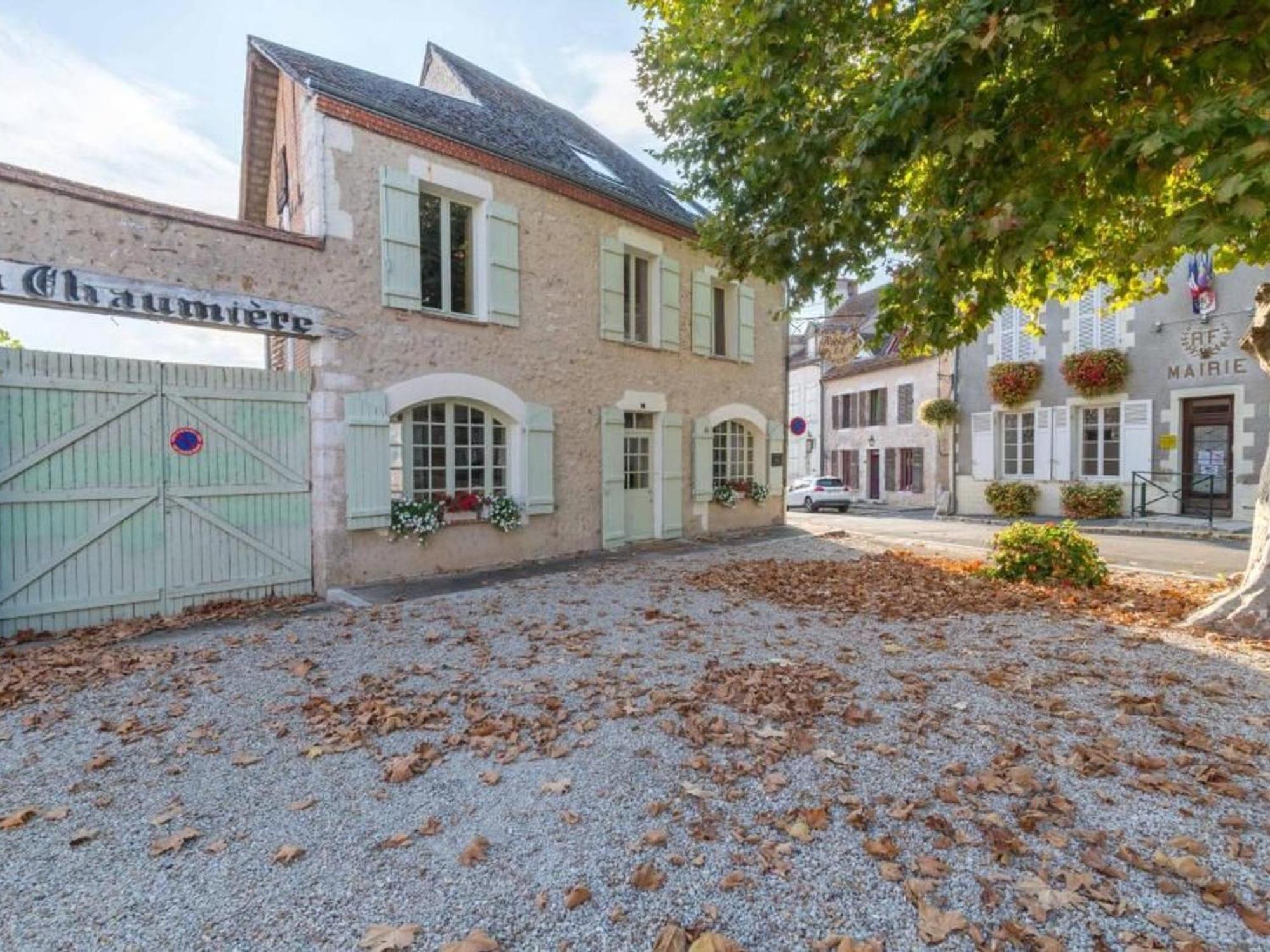 Chambre Double Avec Piscine Et Table D'Hotes Pres De La Loire - Fr-1-590-466 Bed & Breakfast Ousson-sur-Loire Exterior photo